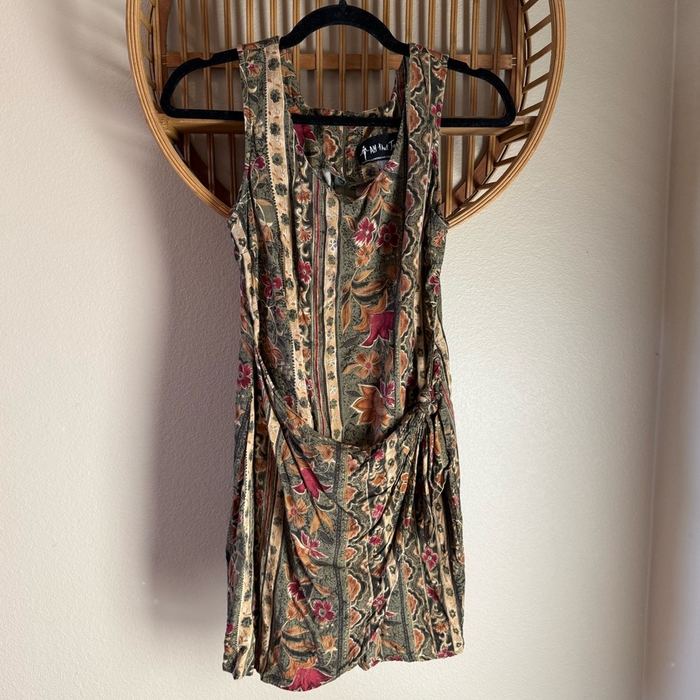 VINTAGE Gorgeous Mini Dress - Picture 2 of 8